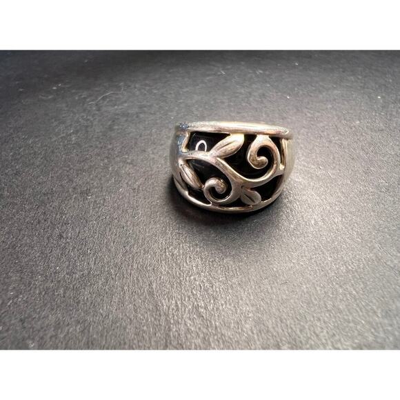 Vintage sterling silver black onyx ring size 5 - Picture 2 of 15